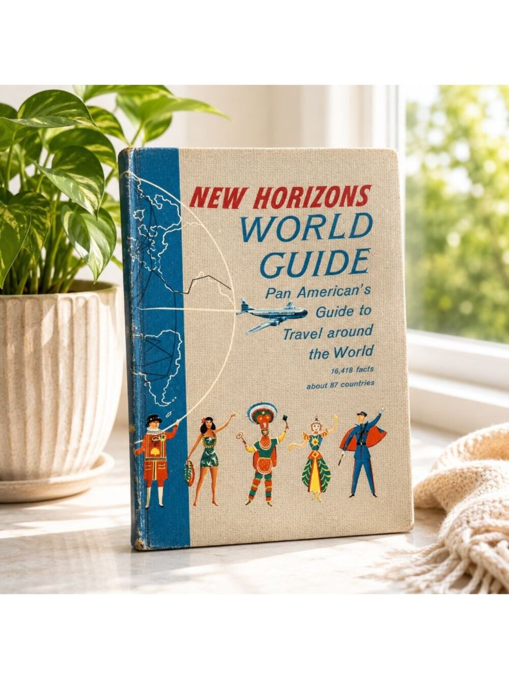New Horizons World Guide Pan American Airways 1957 Travel Book 6th Printing Simo
